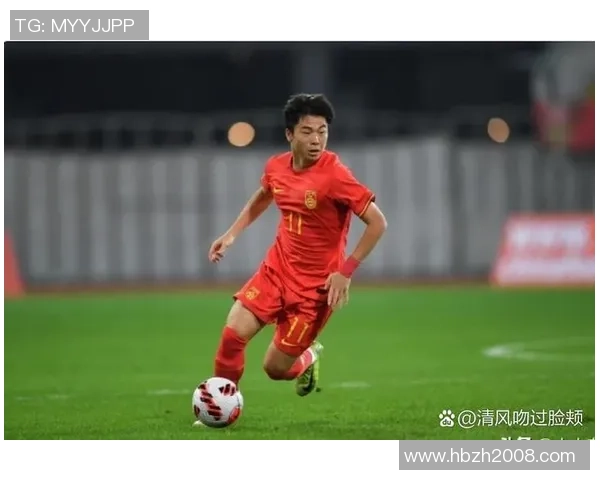 国足逆袭足球明星展现实力与决心的精彩对决